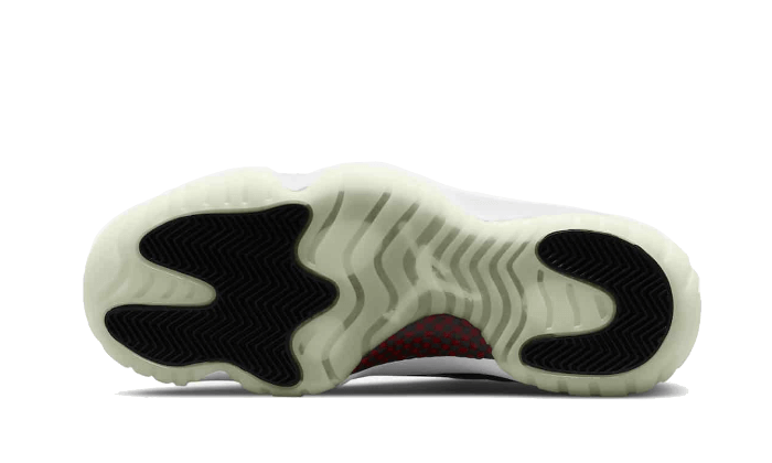 air-jordan-11-low-72-10-sneakee-store