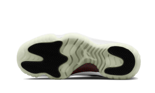 air-jordan-11-low-72-10-sneakee-store