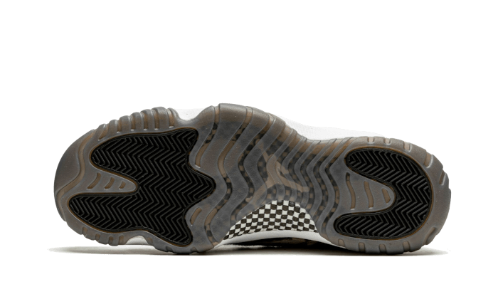 air-jordan-11-retro-animal-instinct-sneakee-store