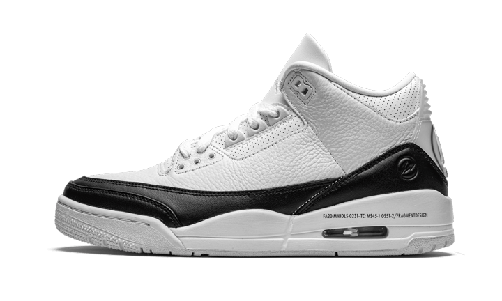 air-jordan-3-retro-fragment-white-black-sneakee-store