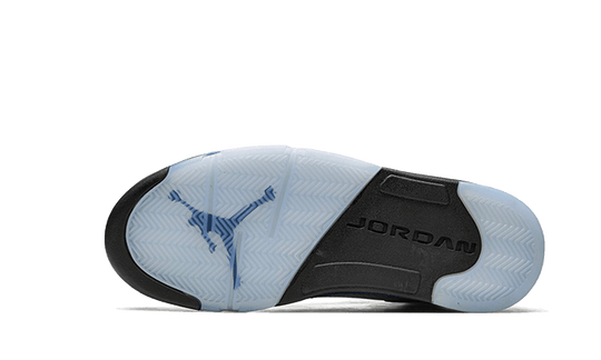 air-jordan-5-unc-sneakee-store