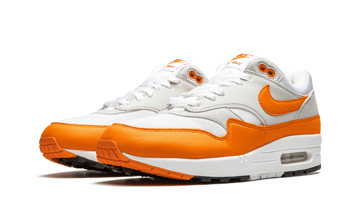 air-max-1-anniversary-orange-2020-sneakee-store
