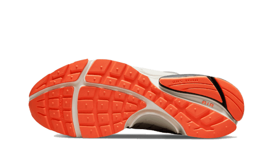 air-presto-halloween-2021-sneakee-store