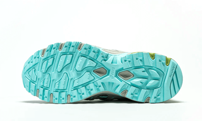 hs4-s-gel-sonoma-15-50-gore-tex-aruba-blue-graphite-sneakee-store