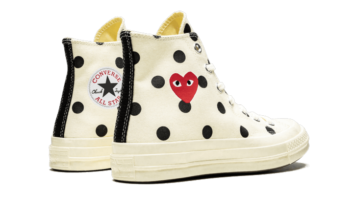 chuck-taylor-all-star-70s-hi-comme-des-garons-play-polka-dot-white-sneakee-store