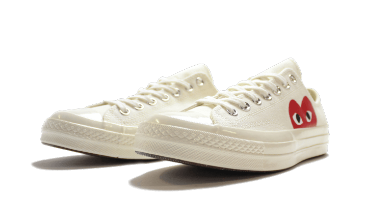 chuck-taylor-all-star-70s-ox-comme-des-garons-play-white-sneakee-store