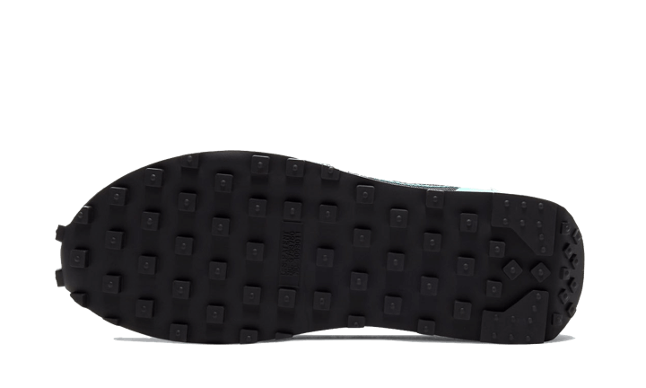 daybreak-type-n354-black-sneakee-store