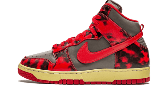 dunk-high-1985-red-acid-wash-sneakee-store