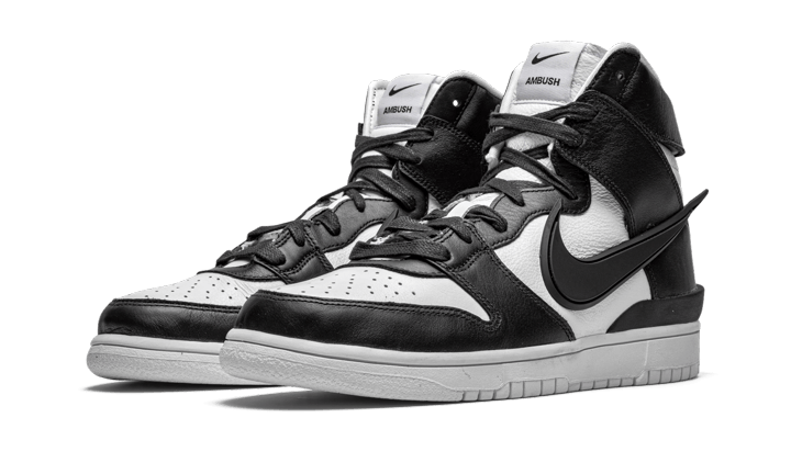 dunk-high-ambush-black-white-runstock