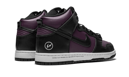 dunk-high-fragment-design-beijing-2021-sneakee-store