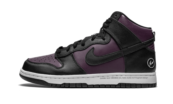 dunk-high-fragment-design-beijing-2021-sneakee-store