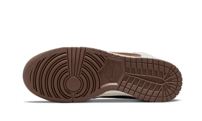 dunk-high-light-chocolate-sneakee-store