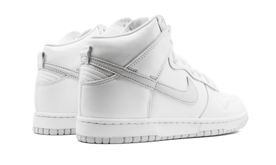 dunk-high-pure-platinum-sneakee-store
