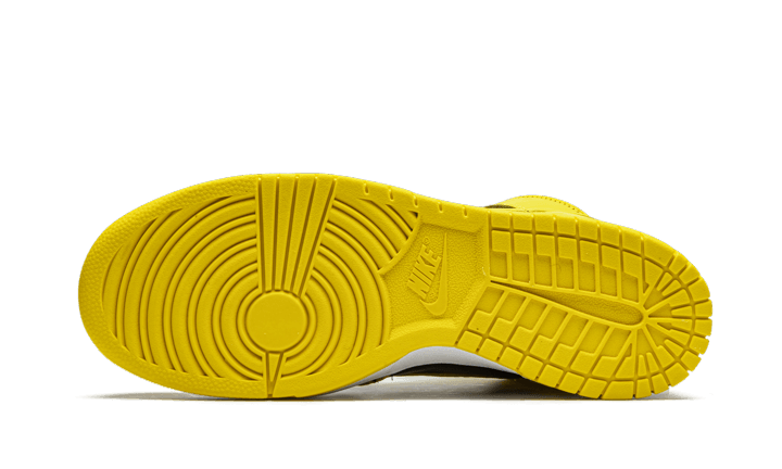 dunk-high-varsity-maize-sneakee-store