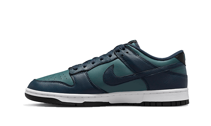 dunk-low-armory-navy-sneakee-store