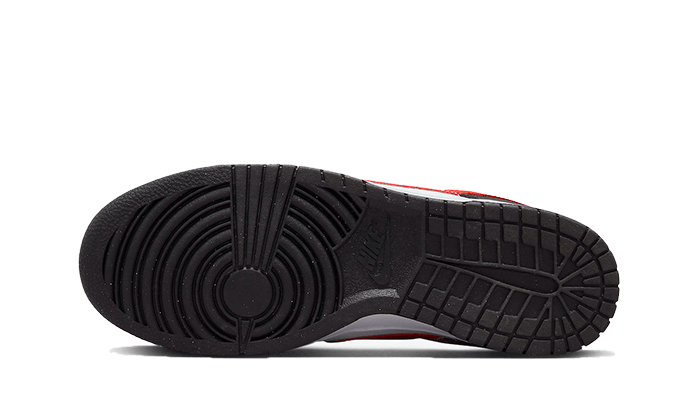 dunk-low-black-white-red-sneakee-store