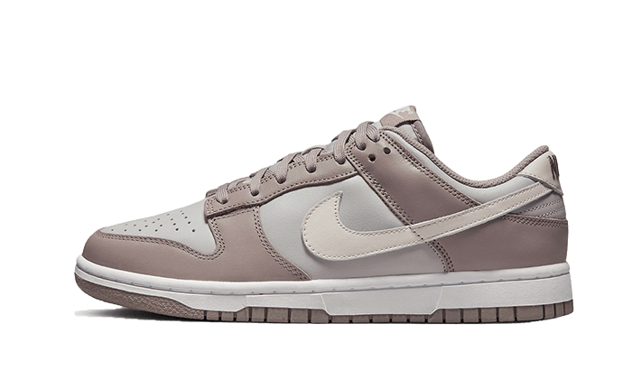 dunk-low-bone-beige-sneakee-store