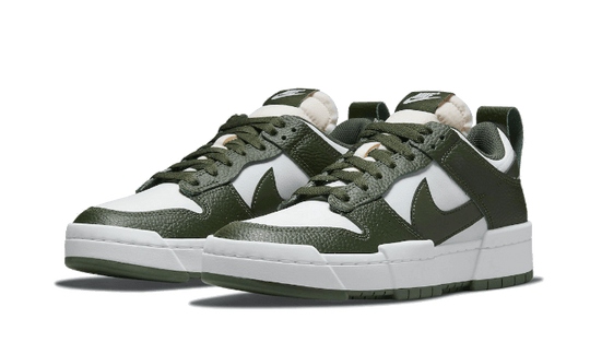 dunk-low-disrupt-dark-green-sneakee-store