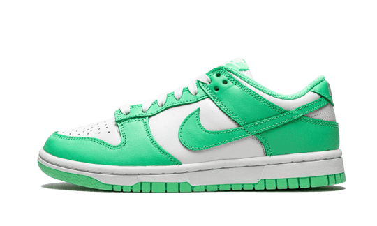 dunk-low-green-glow-sneakee-store