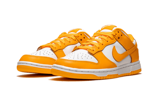 dunk-low-laser-orange-sneakee-store