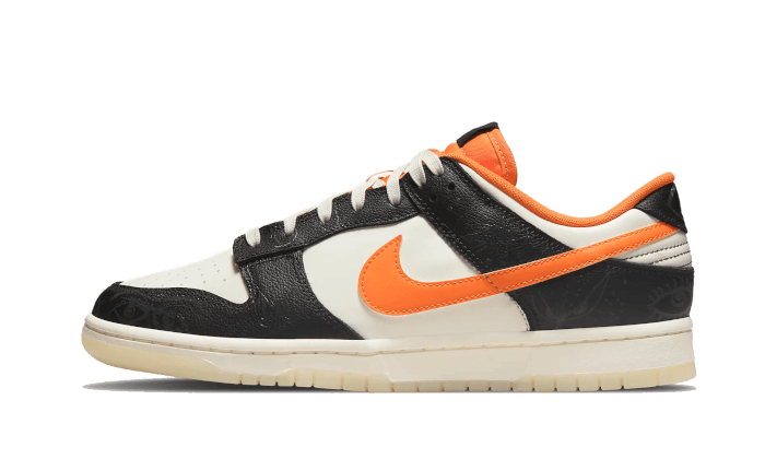 dunk-low-prm-halloween-2021-runstock