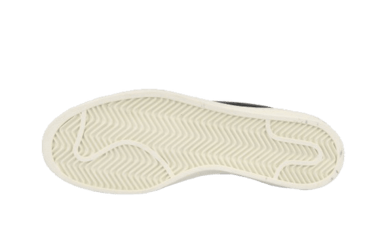 easter-human-made-core-black-sneakee-store