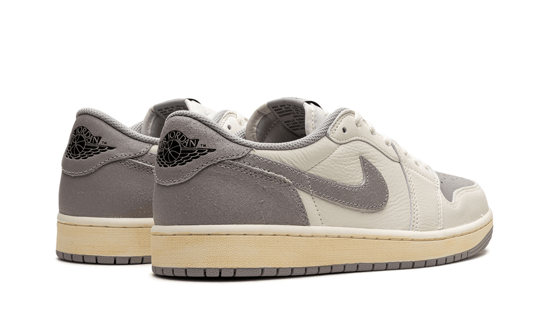 air-jordan-1-retro-low-og-ex-sail-sneakee-store