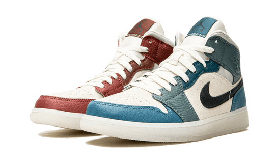 air-jordan-1-mid-anti-gravity-machines-sneakee-store