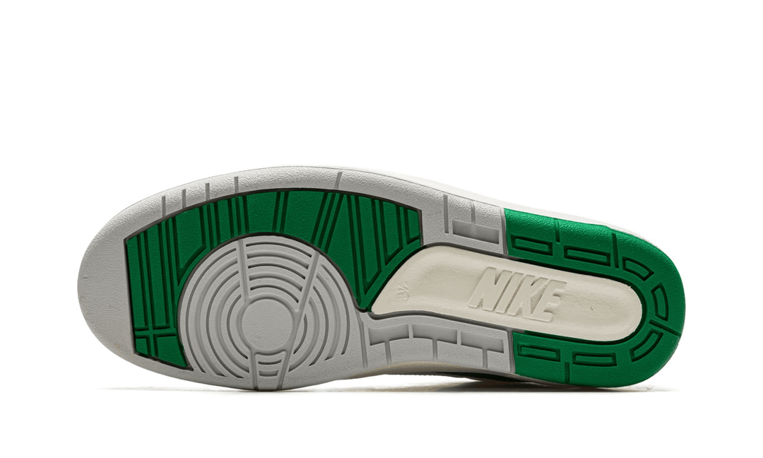 air-jordan-2-low-se-nina-chanel-malachite-sneakee-store