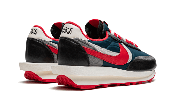 ld-waffle-sacai-undercover-midnight-spruce-university-red-sneakee-store