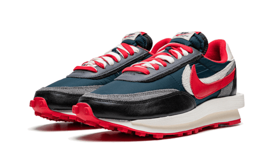 ld-waffle-sacai-undercover-midnight-spruce-university-red-sneakee-store