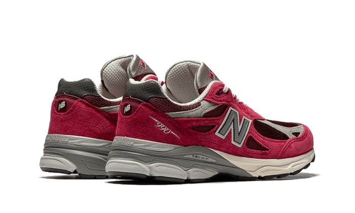 990-v3-scarlet-sneakee-store