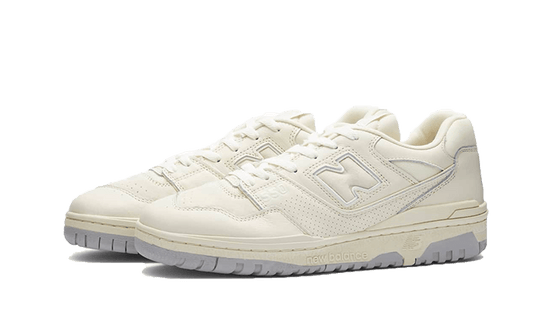 550-white-turtledove-sneakee-store