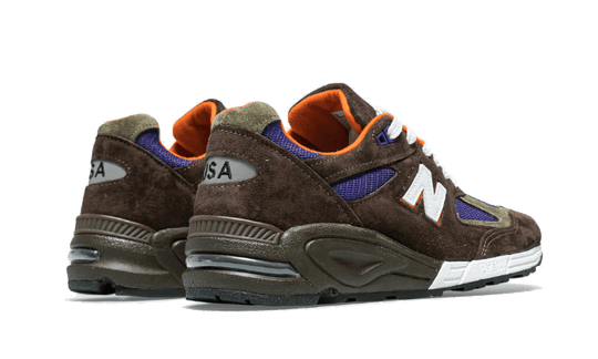 990-v2-made-in-usa-brown-purple-sneakee-store