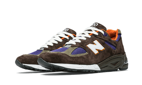 990-v2-made-in-usa-brown-purple-sneakee-store