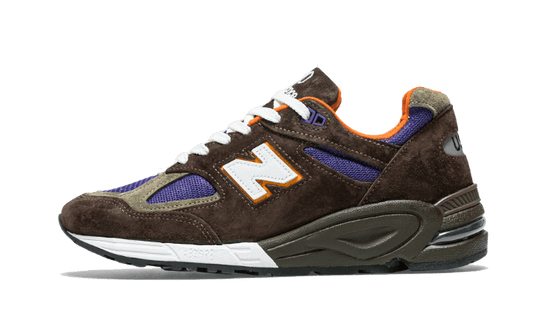 990-v2-made-in-usa-brown-purple-sneakee-store