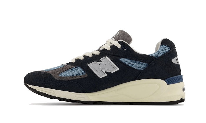 990-v2-miusa-teddy-santis-navy-castlerock-sneakee-store