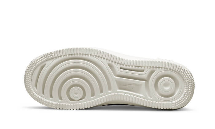 air-force-1-low-platform-summit-white-metallic-silver-sneakee-store