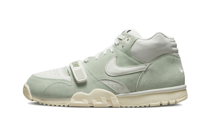 air-trainer-1-enamel-green-sneakee-store