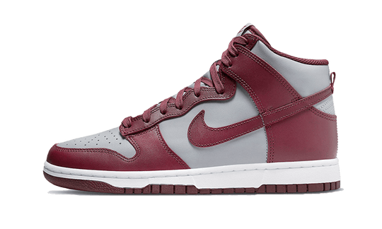 dunk-high-dark-beetroot-sneakee-store