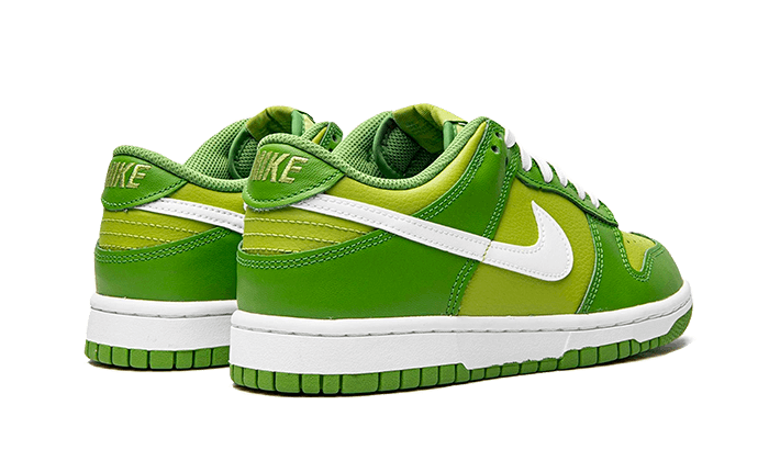 dunk-low-chlorophyll-sneakee-store