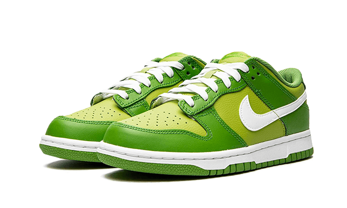 dunk-low-chlorophyll-sneakee-store