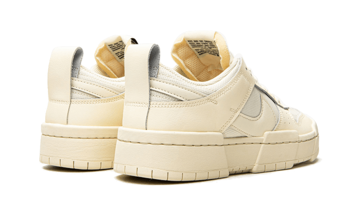 dunk-low-disrupt-coconut-milk-sneakee-store