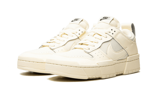 dunk-low-disrupt-coconut-milk-sneakee-store