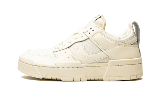 dunk-low-disrupt-coconut-milk-sneakee-store