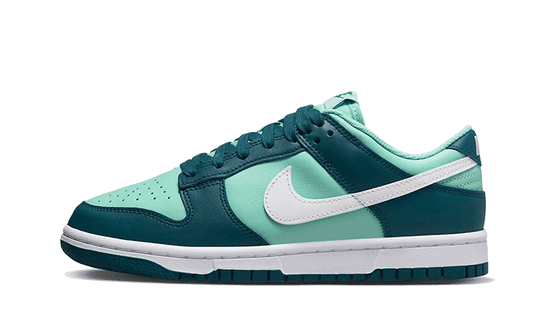 dunk-low-geode-teal-sneakee-store