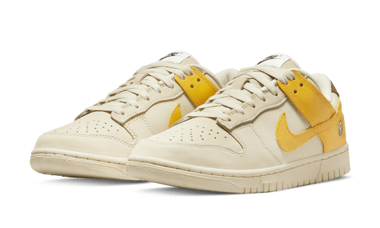 dunk-low-banana-sneakee-store