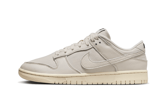 dunk-low-premium-light-orewood-brown-sneakee-store