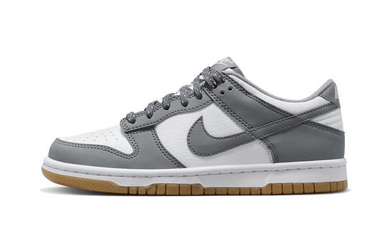 dunk-low-reflective-grey-sneakee-store