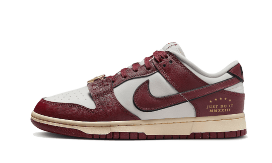 dunk-low-se-sail-team-red-sneakee-store